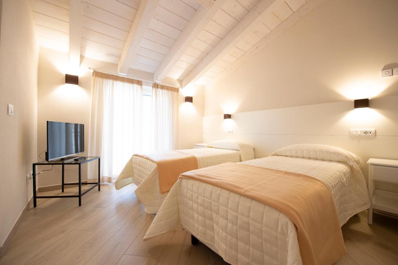 Villino Micol Camere A Due Passi Dal Mare Marina Di Carrara Ngoại thất bức ảnh