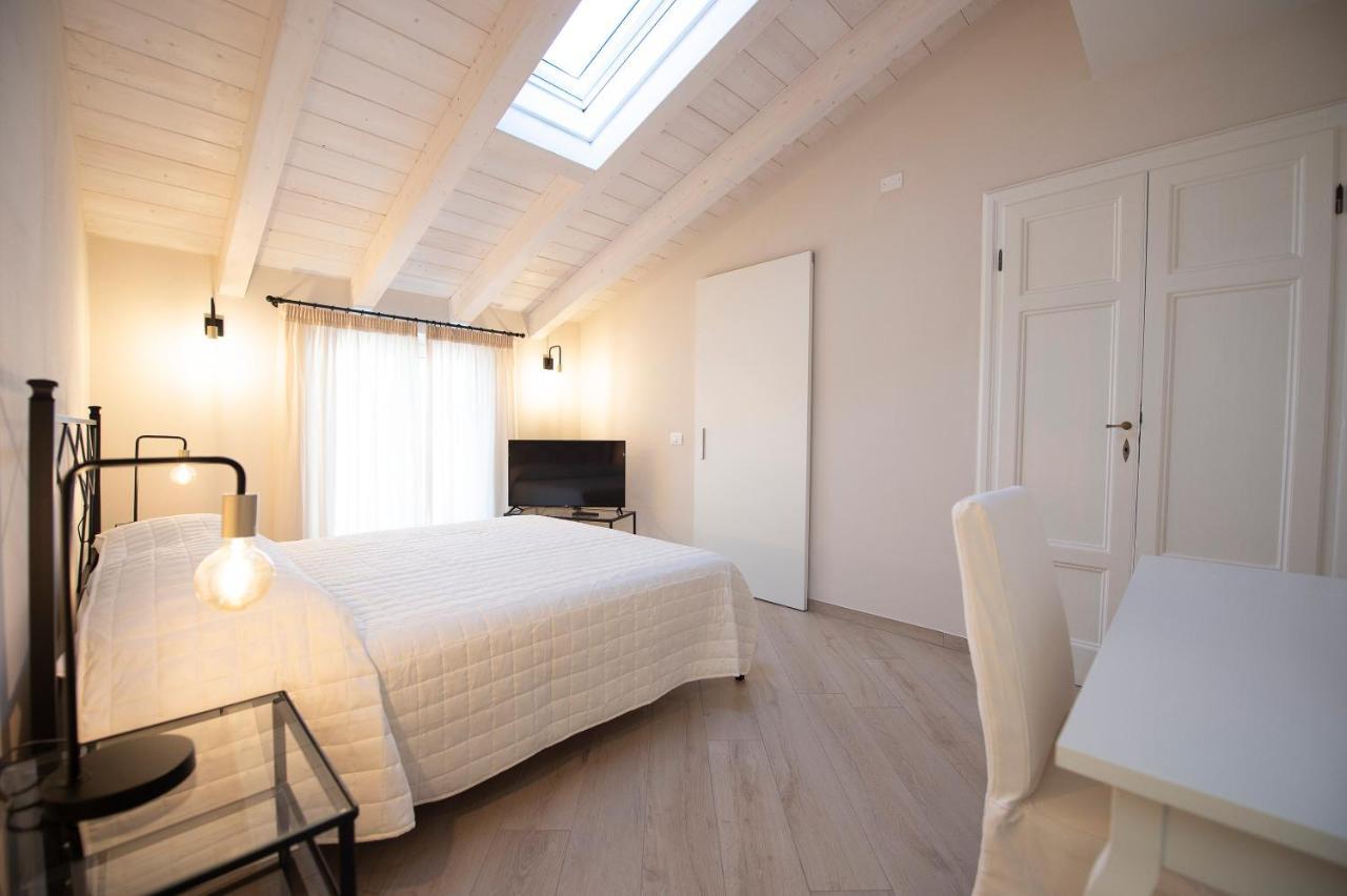 Villino Micol Camere A Due Passi Dal Mare Marina Di Carrara Ngoại thất bức ảnh
